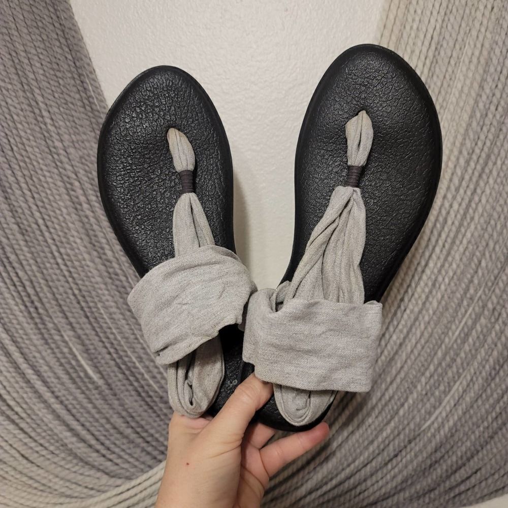 Sanuk Yoga Sling Sandals Sz 10